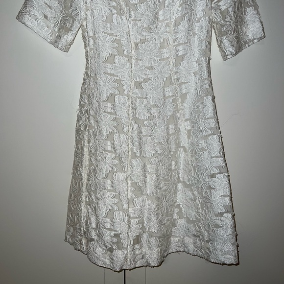 & Other Stories Lace White Mini Dress - Picture 6 of 8